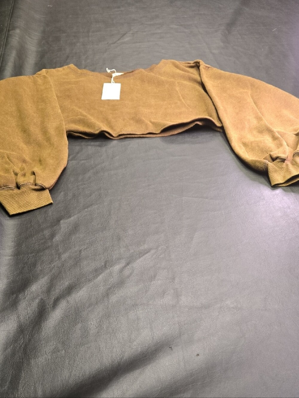 Cropped Balloon-Sleeve Top in Brown - Women's Crop Top
